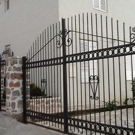 Villa Mirista Luštica Oda fotoğraf