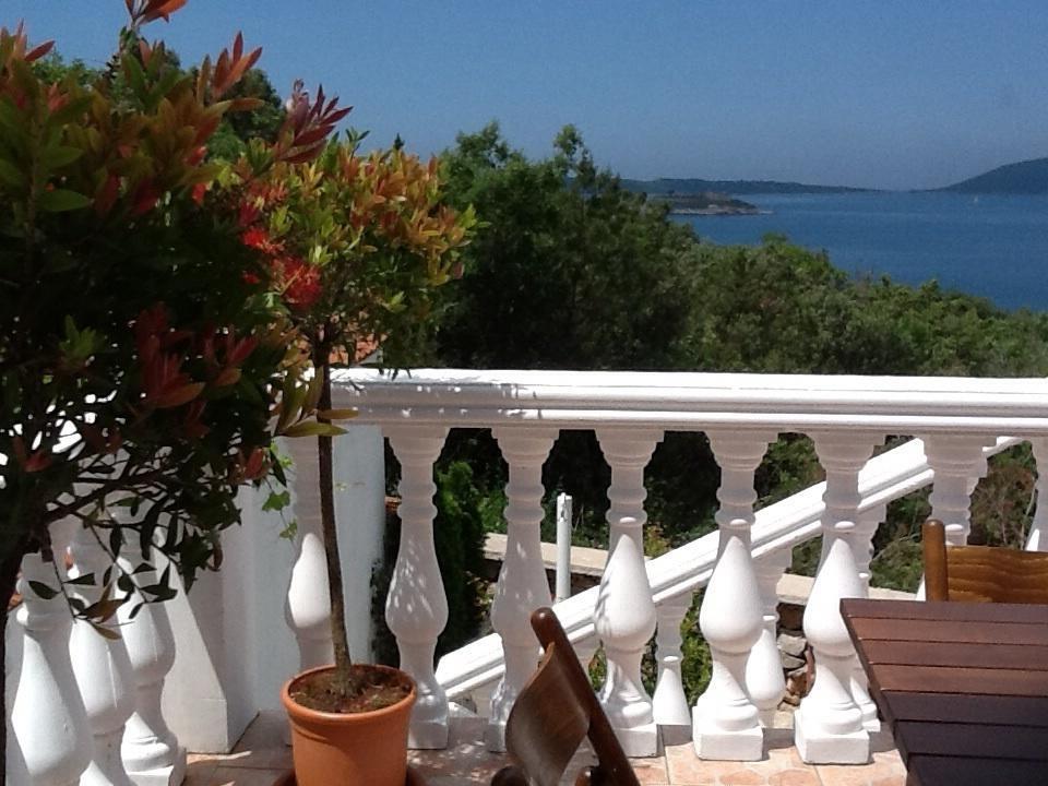 Villa Mirista Luštica Oda fotoğraf